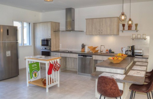 Loche-sur-Indrois Cottage | Gite Loché-sur-Indrois, 6 bedrooms, 12 persons