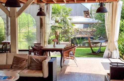 Antrain House | Gite Lodge Le 1900