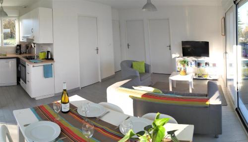 Saint-Martin-sur-Ocre House | Gite Loire et Bois