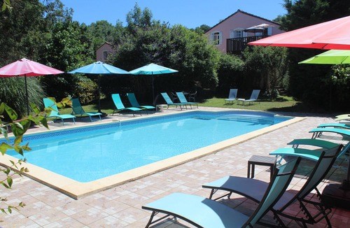 Saverdun Apartment | Gite Lumiere- charming gite with view over the fields