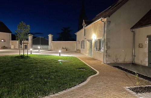 Lureuil Cottage | Gite Lureuil, 4 bedrooms, 15 persons