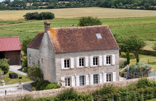 Mace Cottage | Gite Macé, 5 bedrooms, 14 persons