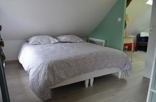 La Lande-Saint-Simeon House | gite Marlotte