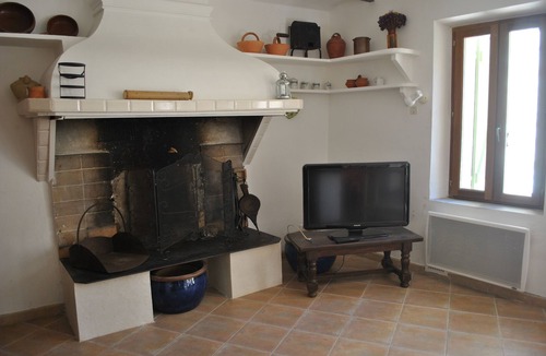 Cessenon-sur-Orb Cottage | GITE MAS DE RATIES