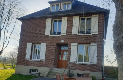 Mesnieres-en-Bray House | Gite Mesnières-en-Bray, 3 bedrooms, 6 persons