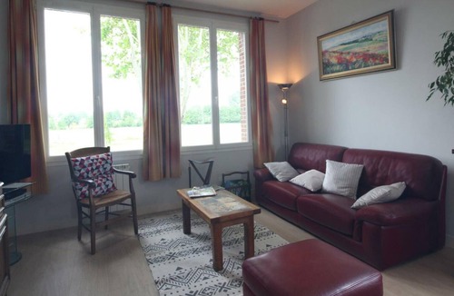 Mesnieres-en-Bray House | Gite Mesnières-en-Bray, 3 bedrooms, 6 persons