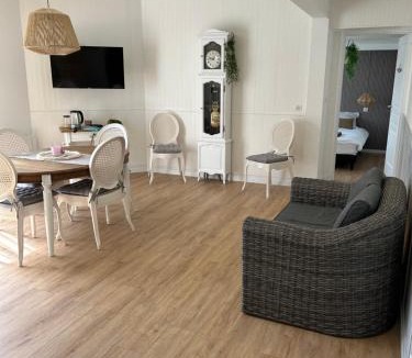 Saint-Remy-Boscrocourt House | Gite MIRABELLE