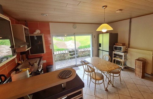 Mont-le-Vignoble Cottage | Gite Mont-le-Vignoble, 2 bedrooms, 4 persons