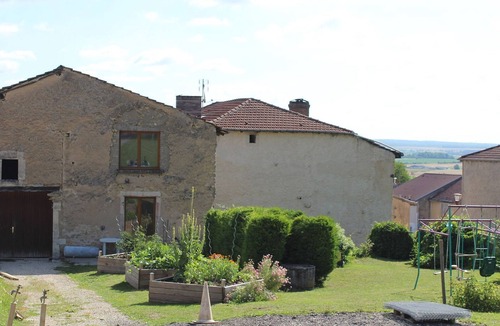 Mont-le-Vignoble Cottage | Gite Mont-le-Vignoble, 2 bedrooms, 4 persons