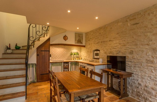 Montainville Cottage | Gite Montainville, 2 bedrooms, 3 persons