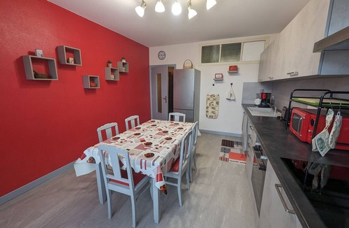 Montot-sur-Rognon Cottage | Gite Montot-sur-Rognon, 2 bedrooms, 4 persons