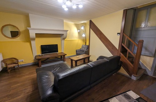 Montot-sur-Rognon Cottage | Gite Montot-sur-Rognon, 2 bedrooms, 4 persons