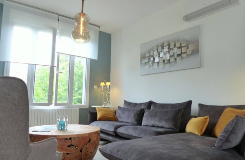 Yzeure Cottage | Gite Moulins, 3 bedrooms, 6 persons