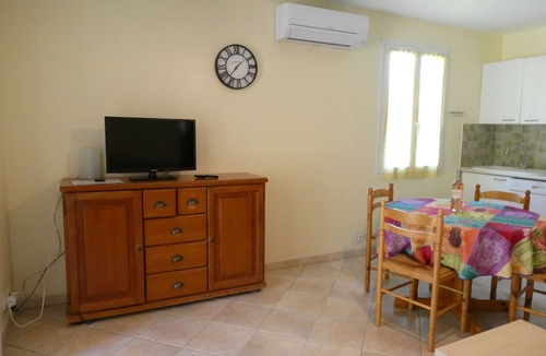 Casteljau House | GITE MURIER WITH POOL AND RIVER