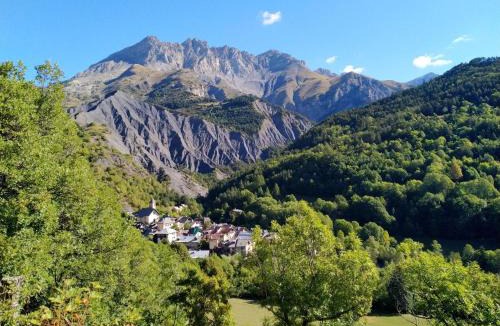Entraunes Apartment | Gite Noryema Chaleureux T1, 40m2