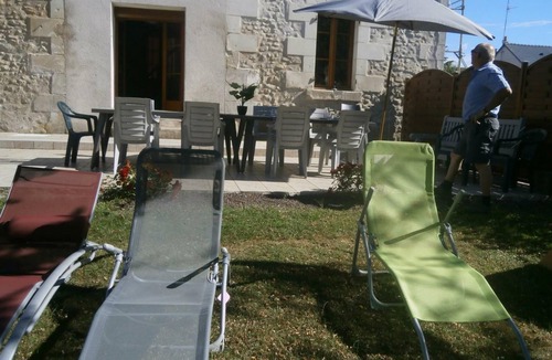 Nouans-les-Fontaines Cottage | Gite Nouans-les-Fontaines, 5 bedrooms, 12 persons