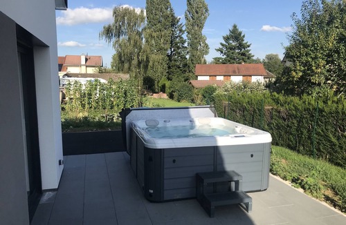 Gironcourt-sur-Vraine Apartment | Gite Oslo