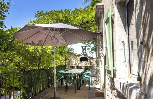 Joyeuse House | Gite Oustaou - Village De Gîtes in Joyeuse, 4 Bedrooms, 3 Pools, Terrace