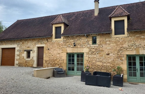 Cenac-et-Saint-Julien House | Gîte overlooking Domme with private pool and spa