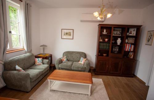 Martailly-Les-Brancion House | Gite Passart à Brancion