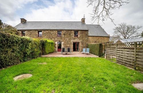 Lanvallay House | Gite Palombe
