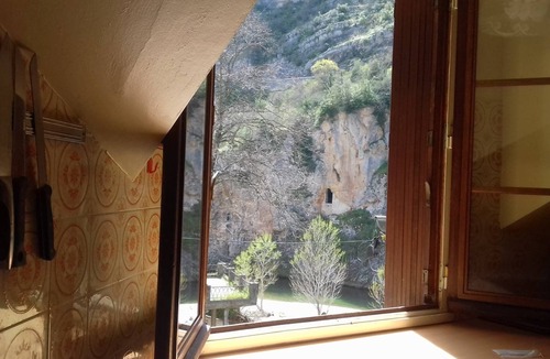 Sainte-Enimie Apartment | Gîte Panoramix by the river