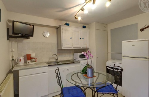 Parigny Cottage | Gite Parigny (Loire), 1 bedroom, 2 persons