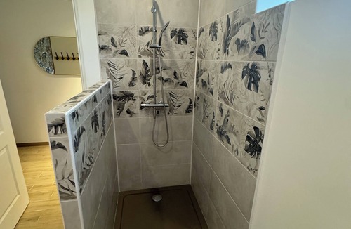Mont-Dol Apartment | Gite Penelope ideally located between saint Malo and mont st michel