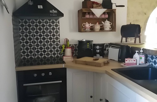 Padirac House | Gîte Petit Gouffre d'Amour with Private Garden, Wi-Fi, and Air Conditioning
