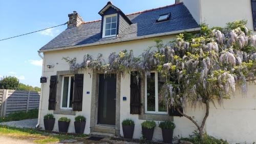 Chateauneuf-du-Faou House | Gite Petite Florence