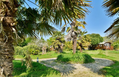 Baguer-Morvan Cottage | Gîte-Premium-Ensuite with Shower