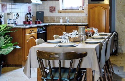 Chenou House | Gîte Prunier sleeps 8 with heated pool