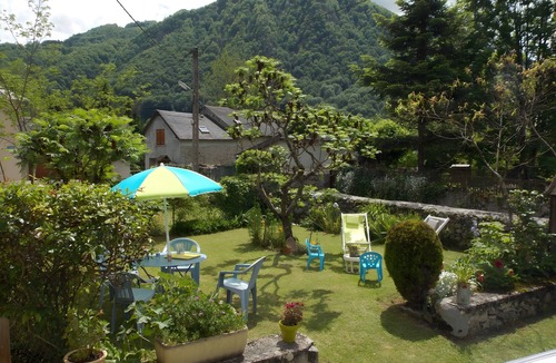 Ustou House | Gite Pyrénées Ariège Ustou – All-Season Rental