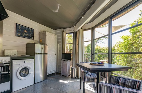 Cordemais Cottage | GITE RAFLO with private terrace