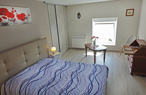 Marville Bed & Breakfast | Gite " Relais Ermesinde " à 15 Minute D'un Plan D'eau et de la Foret