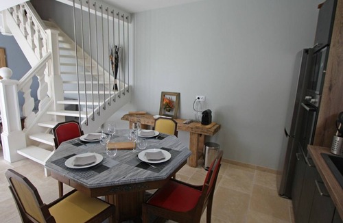 Removille Cottage | Gite Removille, 2 bedrooms, 4 persons