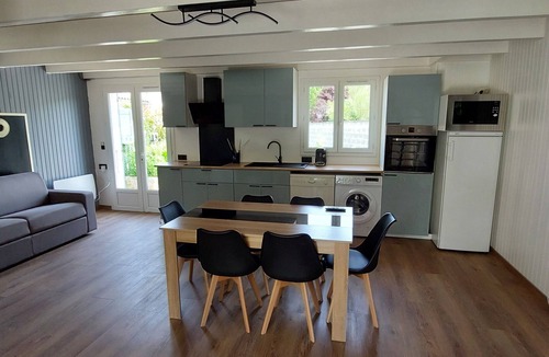 Mauzac House | Gite Rive Charente Le Bateau