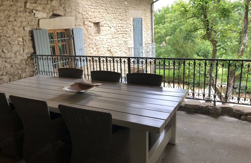 Charmes-sur-l'Herbasse House | Gite Rose Very Much Charming