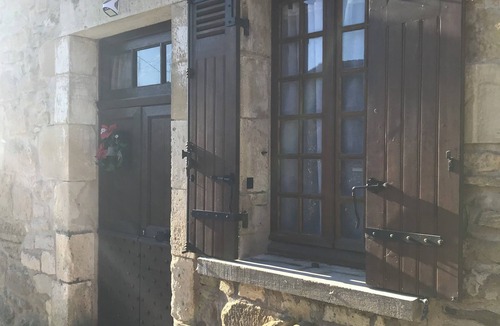 Eyzerac House | Gite Roudelous à Nouzet