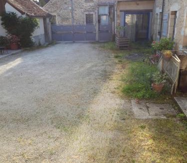 Tournon-Saint-Martin House | Gite rural DUNAND