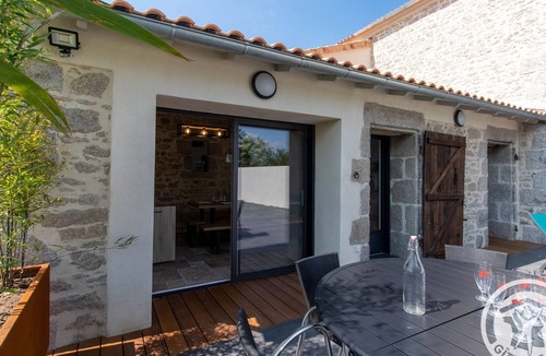 Torfou Cottage | Gite Sèvremoine, 3 bedrooms, 8 persons