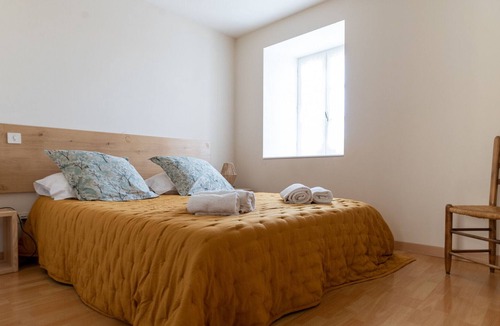 Buzeins Cottage | Gite Sévérac-d'Aveyron, 3 bedrooms, 6 persons