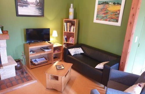 Saint-Romain-Lachalm House | Gite Saint-Romain-Lachalm, 5 bedrooms, 9 persons