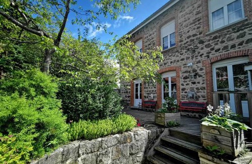 Saint-Romain-Lachalm House | Gite Saint-Romain-Lachalm, 5 bedrooms, 9 persons