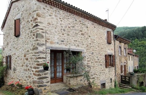 Saint-Cirgues Cottage | Gite Saint-Cirgues, 3 bedrooms, 6 persons