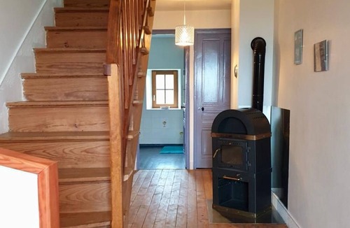 Saint-Romain-Lachalm House | Gite Saint-Romain-Lachalm, 5 bedrooms, 9 persons