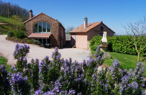 Martrin House | Gite Saint-Juéry, 2 bedrooms, 4 persons