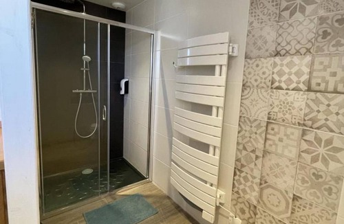 Saint-Leon Cottage | Gite Saint-Léon, 5 bedrooms, 11 persons