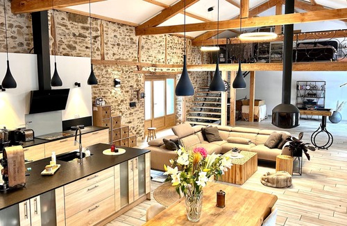 Saint-Vert House | Gite Saint-Vert, 4 bedrooms, 12 persons