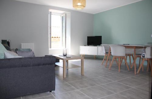 Compeyre Apartment | GITE SANDPAS